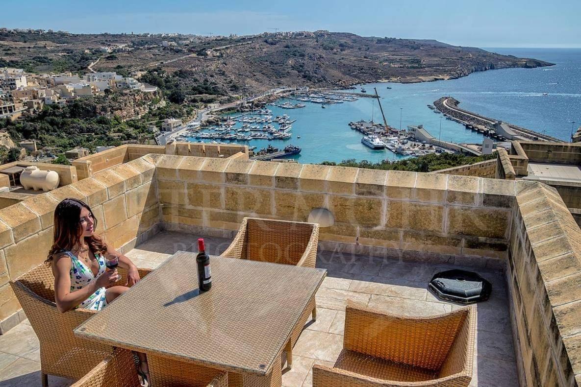 Fort Chambray Harbor Breeze Għajnsielem Esterno foto